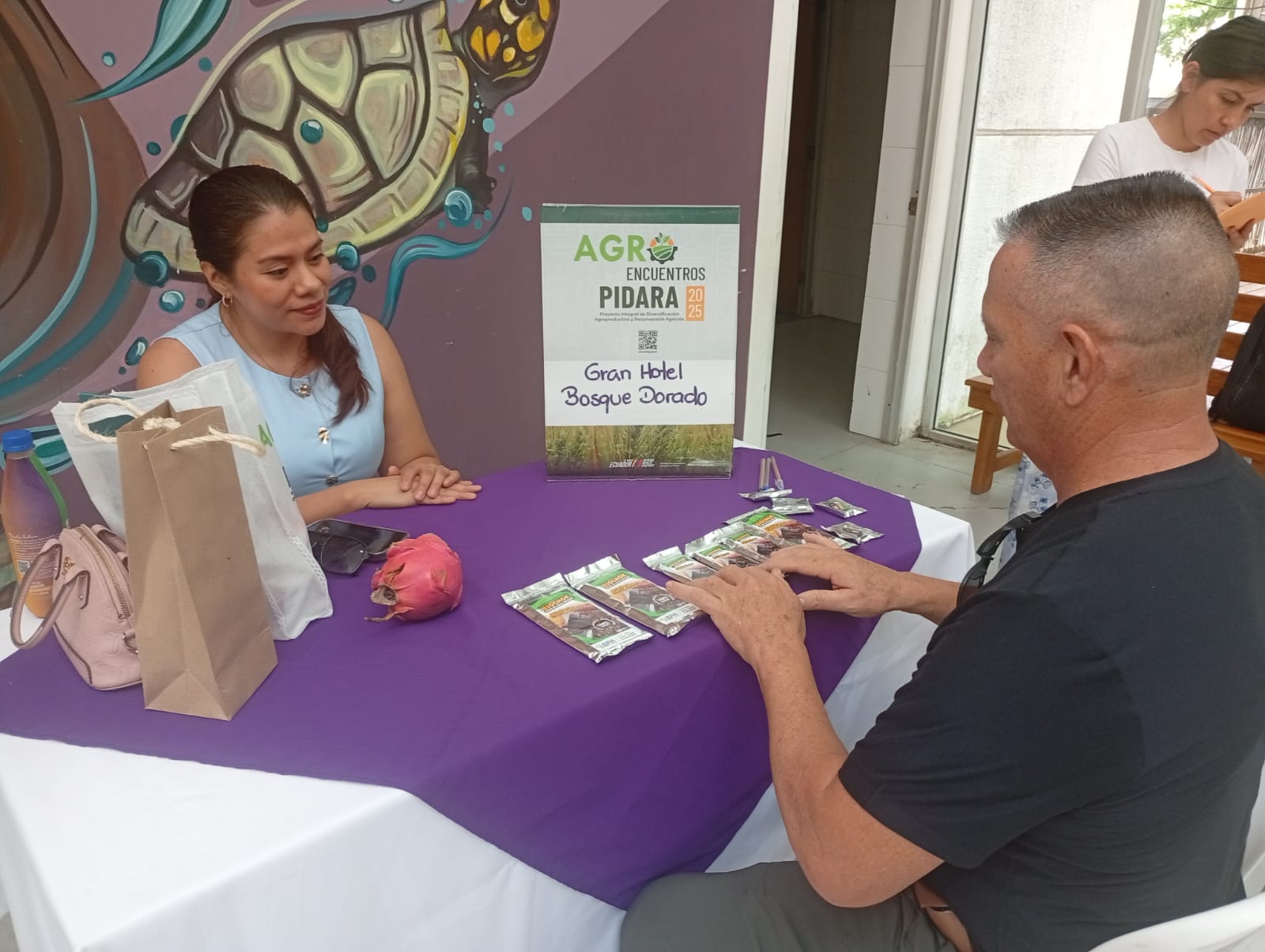 ecuador 221 productores-de-orellana-fortalecen-comercio-en-agro-encuentros-pidara.ecuador221.com_.ec_ Orellana fortalecen comercio en Agro Encuentros PIDARA