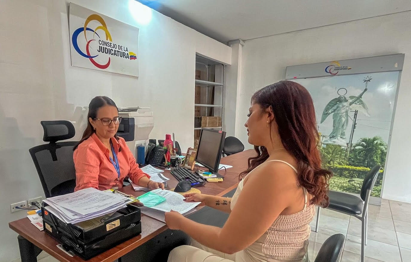 ecuador 221 profesionales-de-manabi-pueden-acreditarse-como-peritos-judiciales-ecuador221.com_.ec_ Profesionales de Manabí pueden acreditarse como peritos judiciales