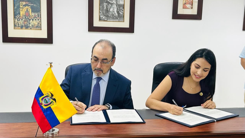 ecuador 221 riesgo-pas-de-ecuador-alcanza-su-nivel-ms-bajo-desde-2019.ecuador221.com_.ec_ Riesgo país de Ecuador alcanza su nivel más bajo desde 2019