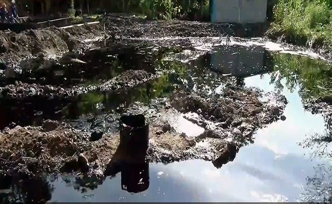 Un nuevo derrame de crudo vuelve a afectar sectores de El Coca