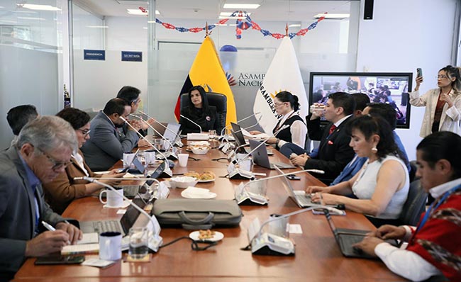 ame-propone-analizar-procedimientos-de-remocion-de-alcaldes-ecuador221.com_.ec_ AME propone analizar procedimientos de remoción de alcaldes