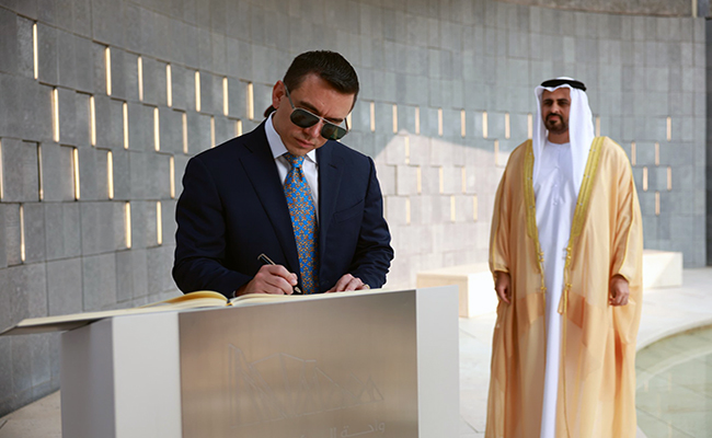 Daniel Noboa inició su visita a Emiratos Árabes