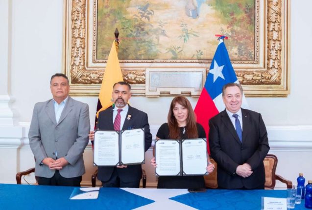 Ecuador y Chile agilizan comercio con acuerdo aduanero