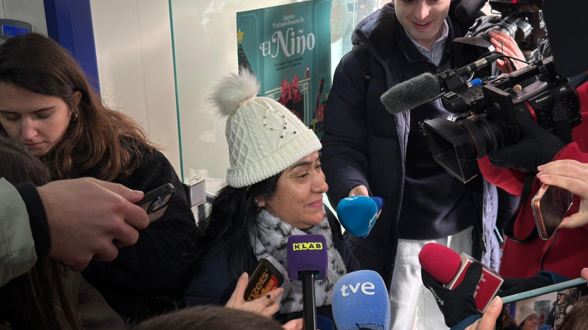 ecuatoriana-gana-el-gordo-navideno-en-espana.ecuador221.com_.ec_ Ecuatoriana gana el Gordo navideño en España