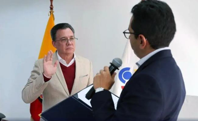 ecuador 221 fidel-marquez-preside-el-consejo-de-educacion-superior-ces-ecuador221.com_.ec_ Fidel Márquez preside el Consejo de Educación Superior (CES)