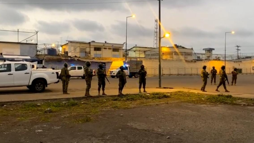 ecuador 221 masacre-en-crcel-de-machala-deja-13-reos-asfixiados.ecuador221.com_.ec_-1 Masacre en cárcel de Machala deja 13 reos asfixiados