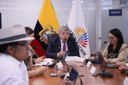 ecuador 221 pediatra-destaca-rol-paterno-durante-periodo-de-lactancia.ecuador221.com_.ec_ Pediatra destaca rol paterno durante periodo de lactancia