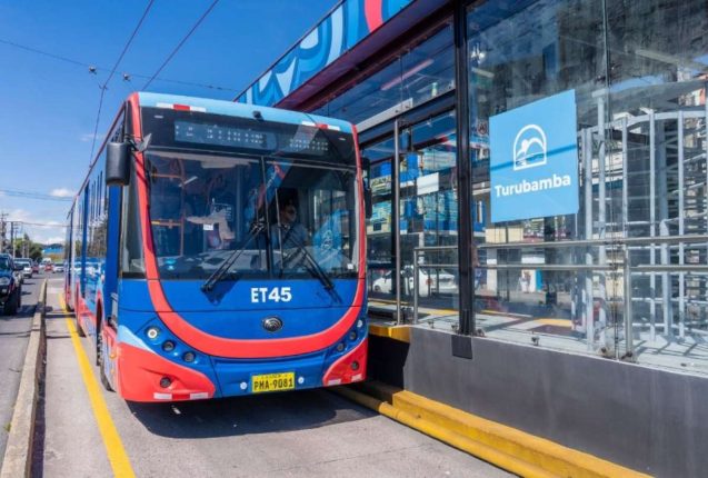 Trole y Ecovía amplían horarios por Fiestas de Quito