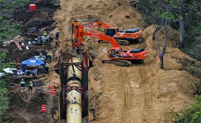 Alcalde recorrió obra del quinto acueducto