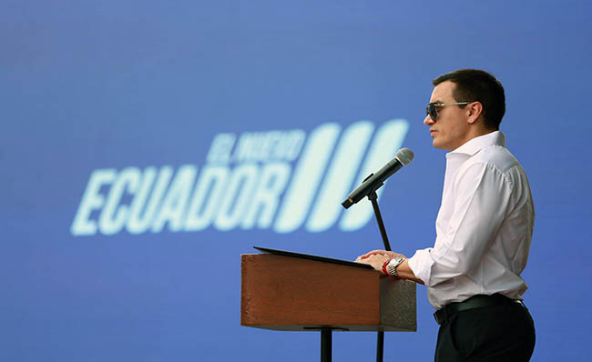 Daniel Noboa viaja a Panamá para participar en foro de la CAF