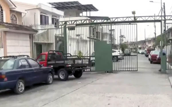 Delincuentes vestidos de policías asaltaron en Los Álamos Norte