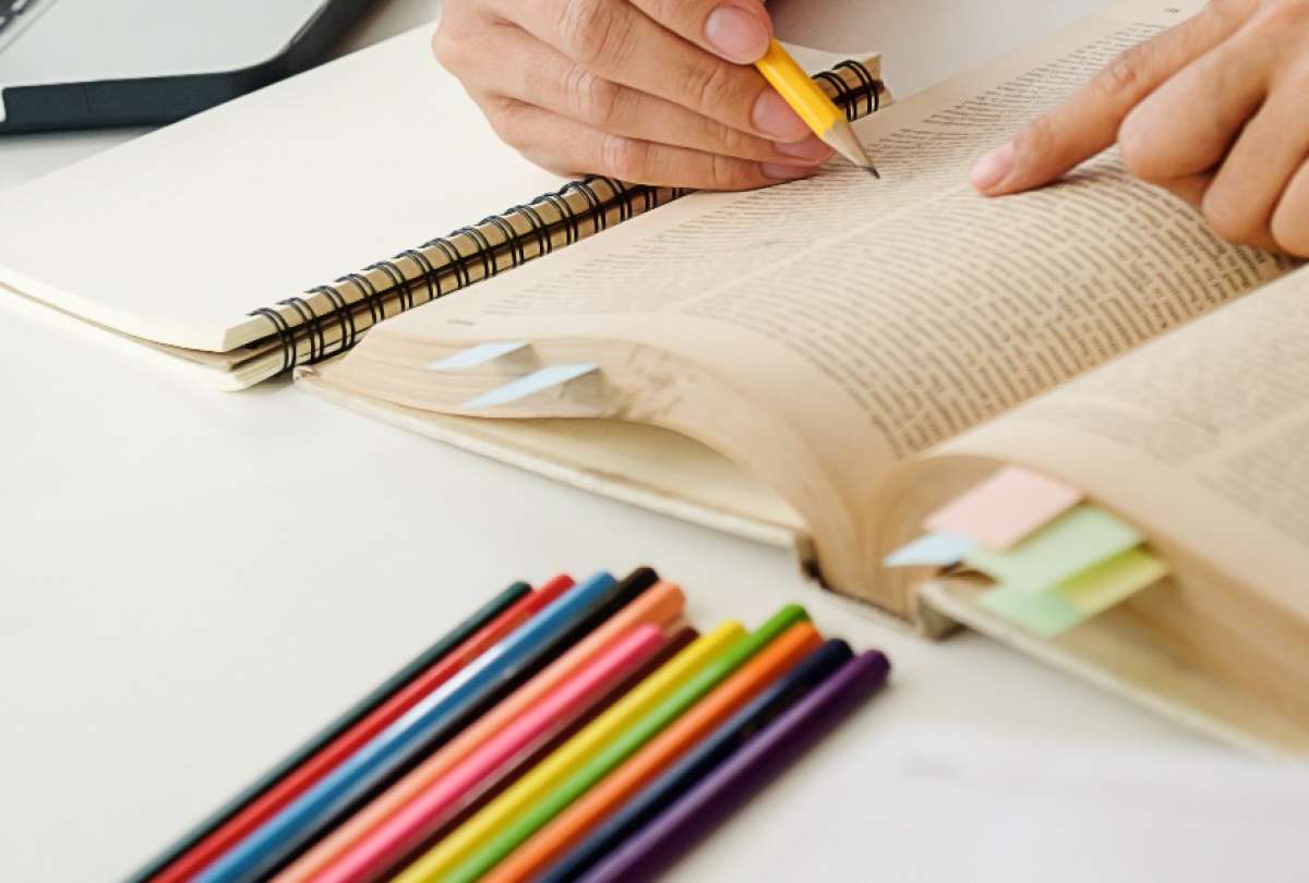 educacion-descarta-despidos-masivos-de-docentes-fiscales.ecuador221.com_.ec_ Ministerio de Educación descarta despidos masivos de docentes fiscales