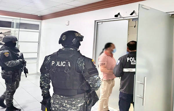 Fiscalía allana oficina de empresa de comunicación y publicidad por lavado de activos