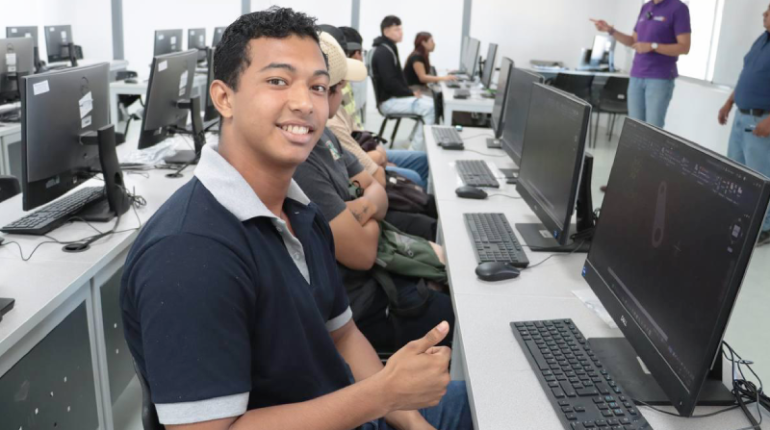 Gobierno abre curso ImpúlsaT para aspirantes tecnológicos