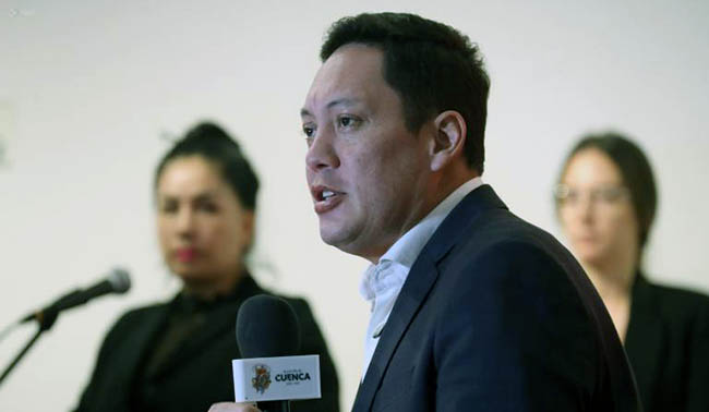 Juez ordena la captura del alcalde de Cuenca, Cristian Zamora