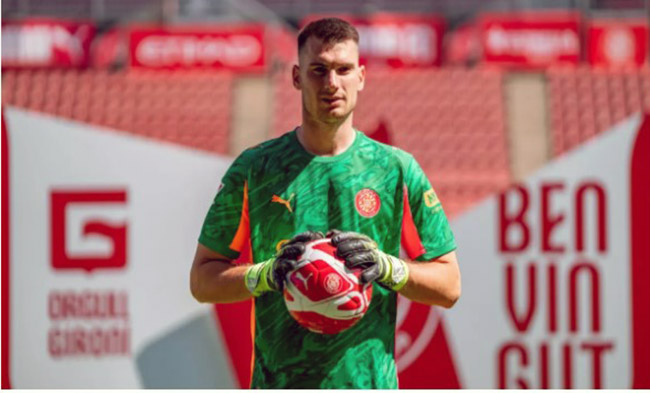 ecuador 221 livakovic-corta-su-cesion-y-se-marcha-al-dinamo-zagreb-ecuador221.com_.ec_ Livakovic corta su cesión y se marcha al Dinamo Zagreb