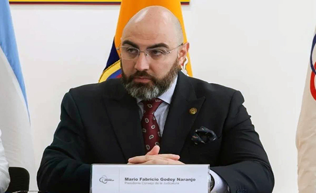 Mario Godoy pidió la renuncia a 25 directores provinciales