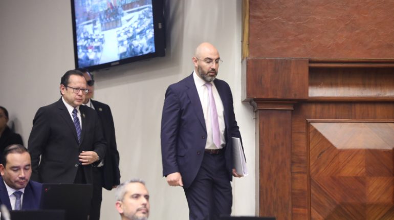 Olsen convoca al CAL por juicio político Godoy