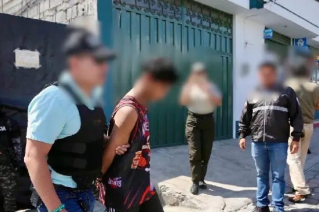 Procesan a pareja por asesinato de taxista en Quito