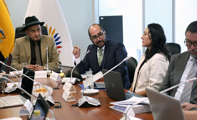Caso Trolebuses: Sigue fiscalización a gestión de Pabel Muñoz