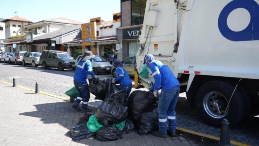 ecuador 221 cobros-por-basura-disparan-quejas-en-planillas.ecuador221.com_.ec_ Cobros por basura disparan quejas en planillas