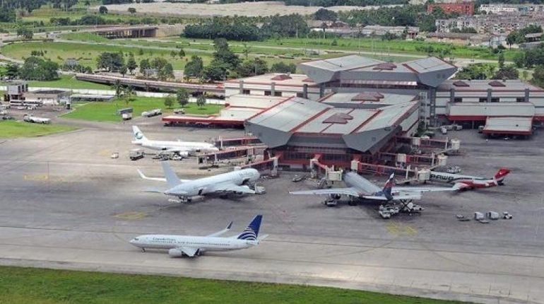 Cuba alerta a aerolíneas por falta combustible