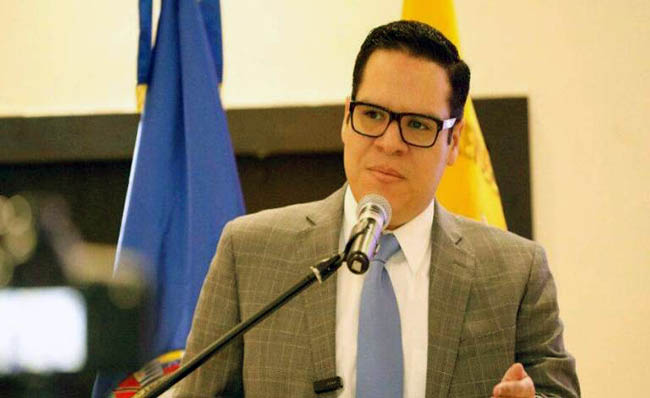 Ecuador endurece lucha contra lavado de activos con nuevo reglamento