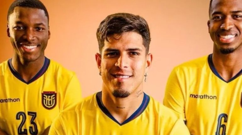 Ecuador revela uniforme oficial para Mundial 2026