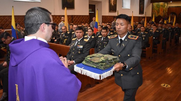 Ejército conmemora 197 años en Riobamba