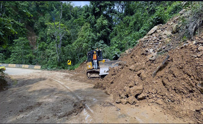 ecuador 221 el-mit-invertira-usd-48-millones-en-la-vialidad-de-loja-ecuador221.com_.ec_ El MIT invertirá USD 48 millones en la vialidad de Loja