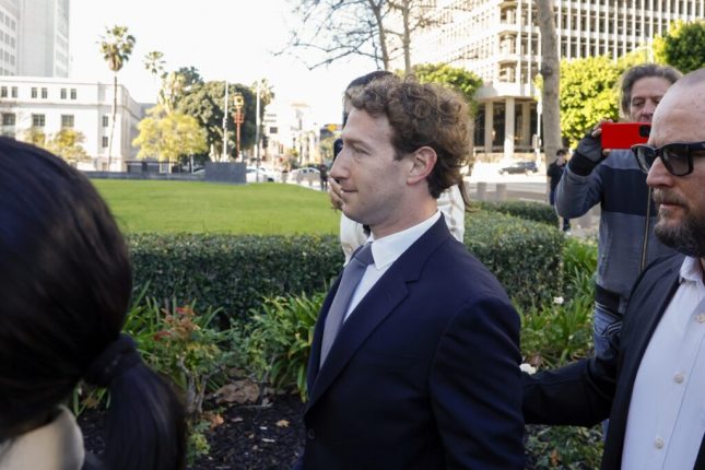 Mark Zuckerberg defiende controles de edad de Instagram