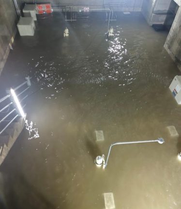 Minicentral Toachi sufre inundación tras maniobra operativa