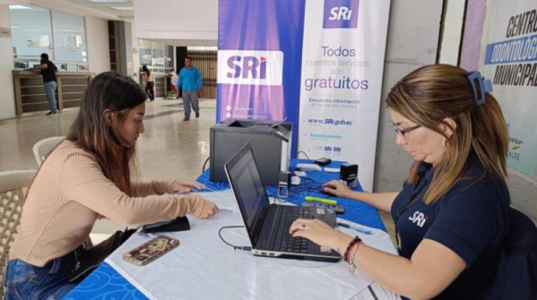 SRI convoca 70 plazas en siete provincias