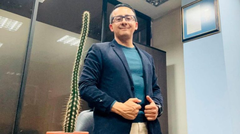 Bolívar Erazo deja dirección del Inamhi