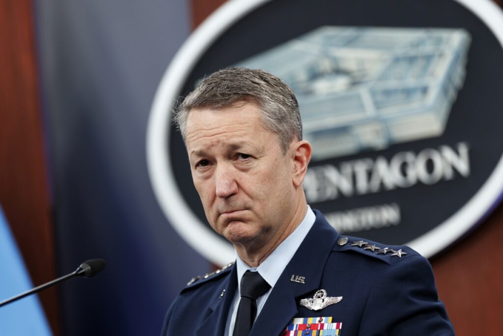 eeuu-investiga-derribo-accidental-de-tres-f-15.ecuador221.com_.ec_ EEUU investiga derribo accidental de tres F-15