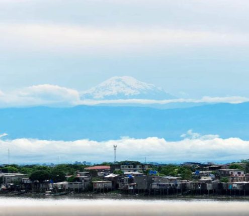 El Chimborazo muestra su majestuosidad luego de la lluvia