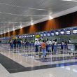 Gobierno garantiza traslado de pasajeros y personal al aeropuerto de Guayaquil