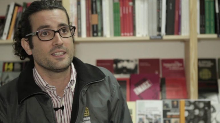 Gobierno revoca residencia a asesor español del correísmo