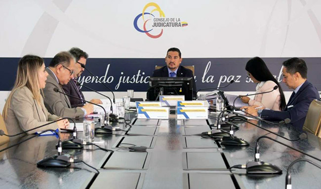 Judicatura abre sumarios disciplinarios contra dos funcionarios