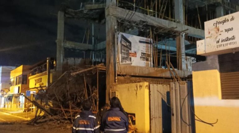 Municipio clausura obra colapsada en Tumbaco
