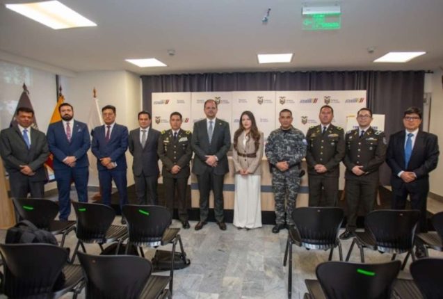 Petroecuador e Interior blindan red de poliductos