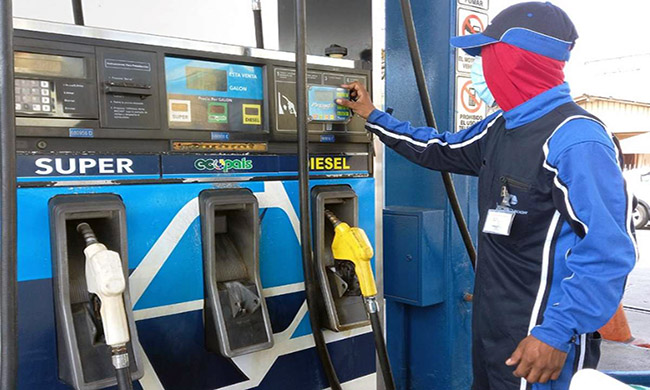 Precios internacionales del petróleo impactarían en Ecuador