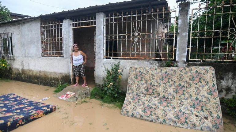 Temporal deja más de 18.000 familias afectadas en Ecuador
