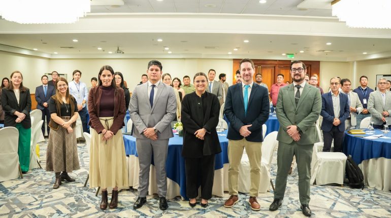 Vicepresidencia impulsa financiamiento para agua y combatir desnutrición