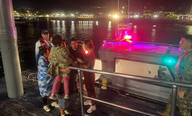 Armada rescata a tres personas desaparecidas en San Cristóbal