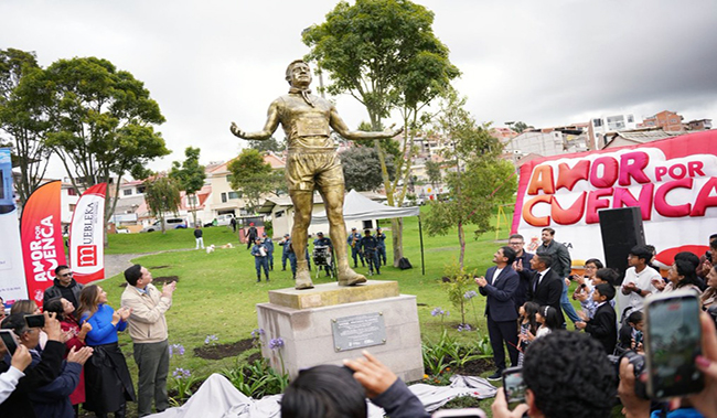Cuenca: un monumento para el campeón olímpico Daniel Pintado