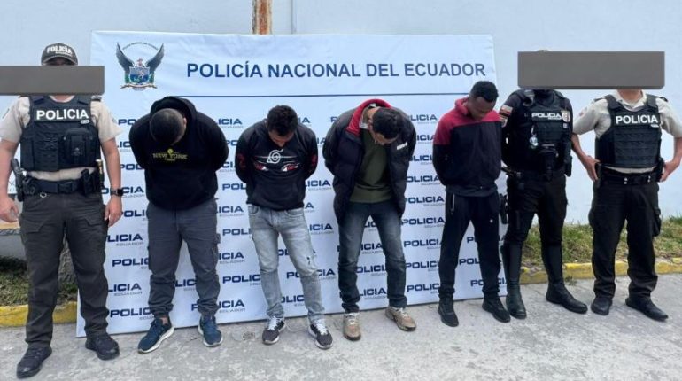 Detienen a exfutbolista ‘Diablito’ Lara por presunto robo