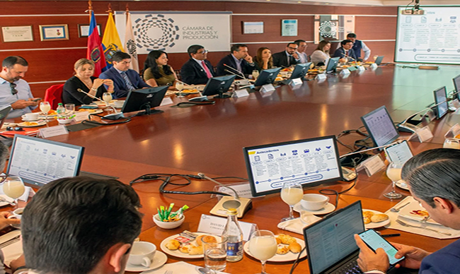 Diálogo público-privado: clave para fortalecer el comercio en Ecuador