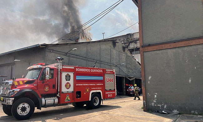Incendio en fábrica de café en el norte de Guayaquil
