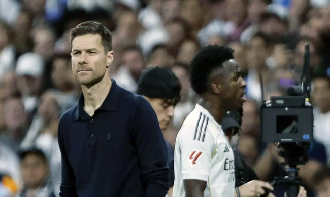 McManaman da en el clavo con la crisis del Madrid: "Los jugadores son los jefes"